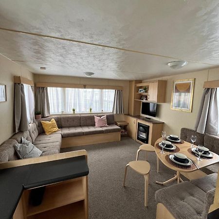 8 Berth Holiday Home At St Osyth Holiday Park Saint Osyth Екстериор снимка