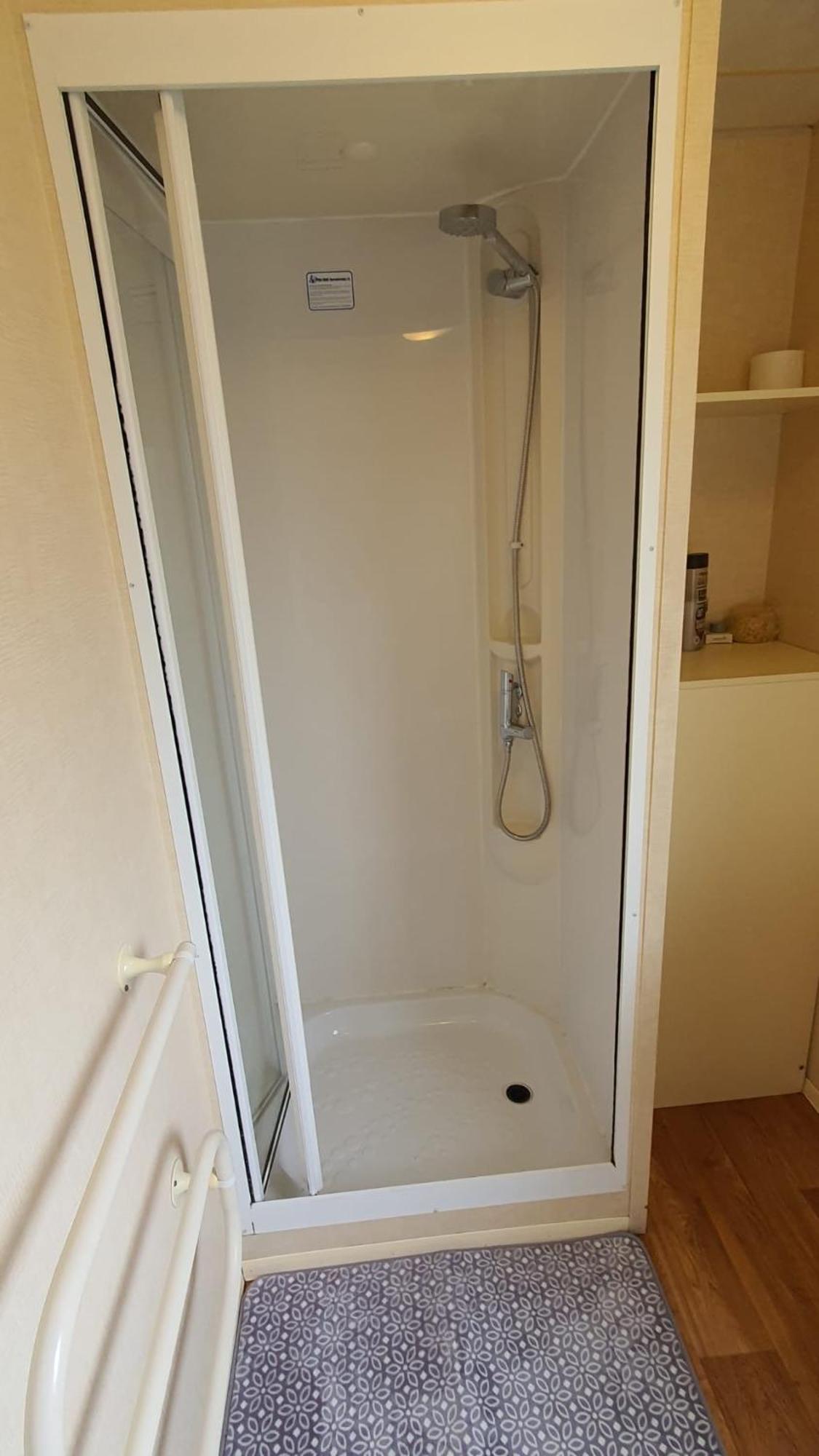 8 Berth Holiday Home At St Osyth Holiday Park Saint Osyth Екстериор снимка