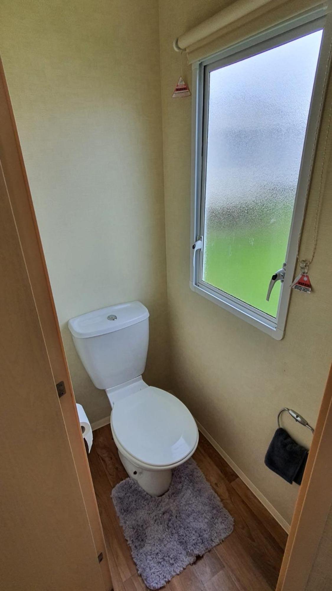 8 Berth Holiday Home At St Osyth Holiday Park Saint Osyth Екстериор снимка