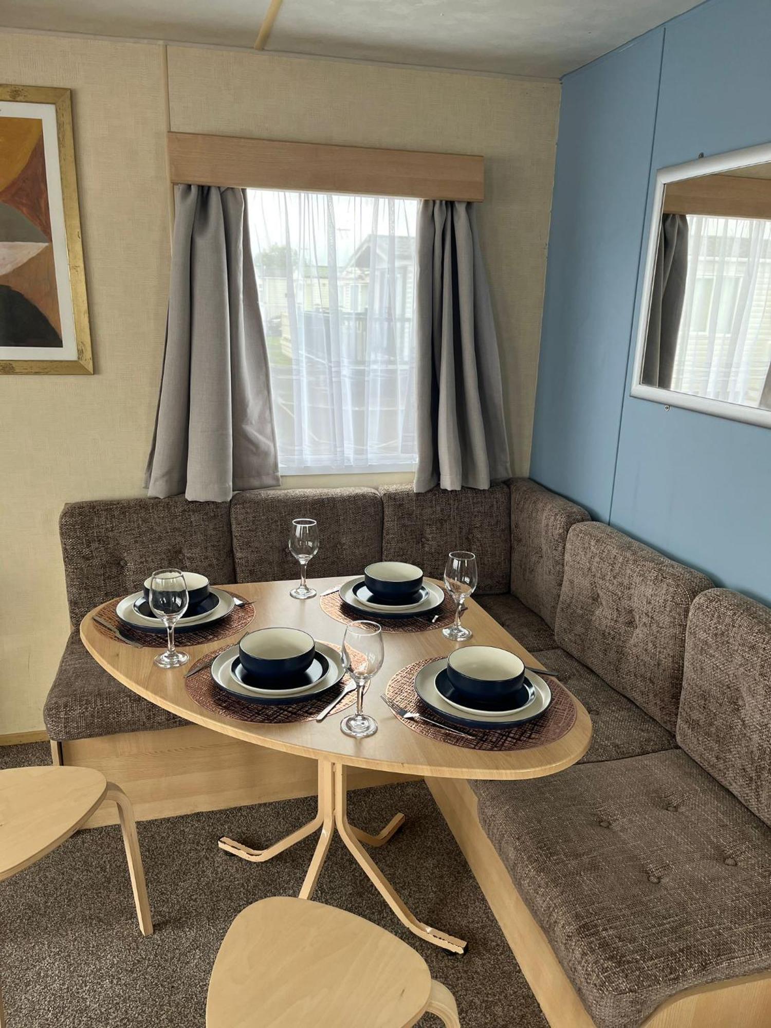 8 Berth Holiday Home At St Osyth Holiday Park Saint Osyth Екстериор снимка